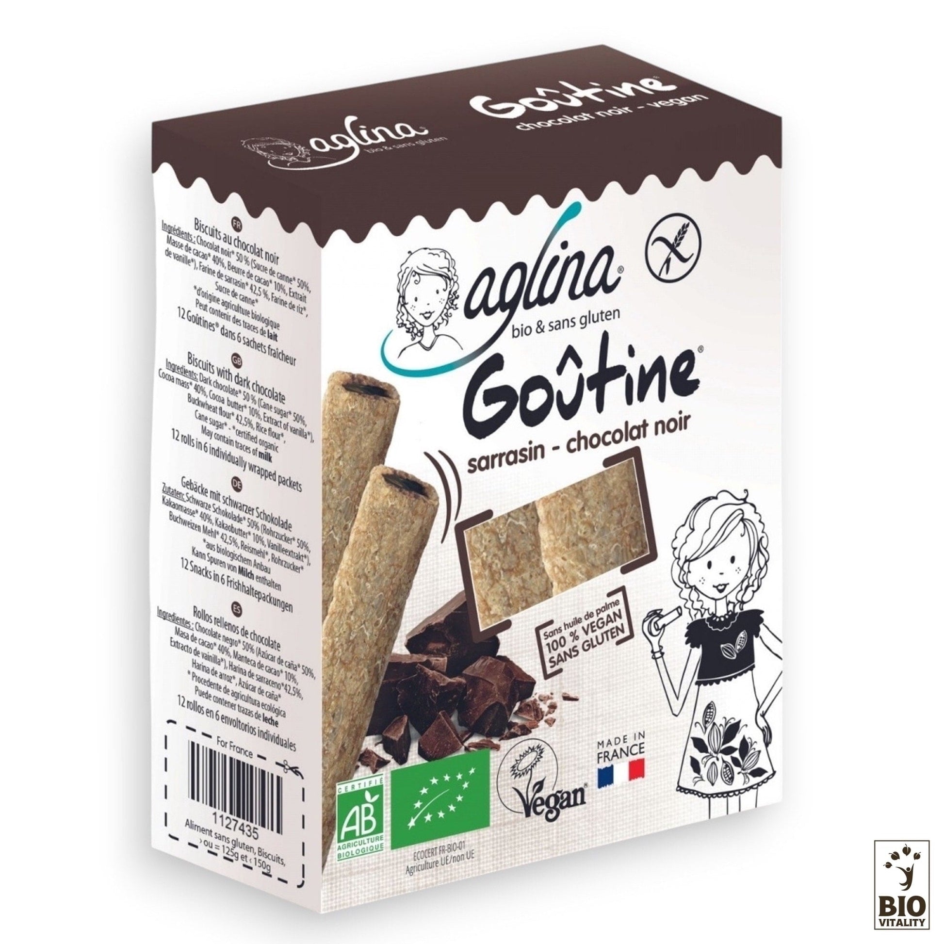 La boîte Goûtine chocolat noir Bio - 125g dAGLINA contient des biscuits au chocolat noir au sarrasin sans gluten et végétaliens certifiés biologiques. Lemballage présente de charmantes illustrations et images de produits pour une présentation agréable.