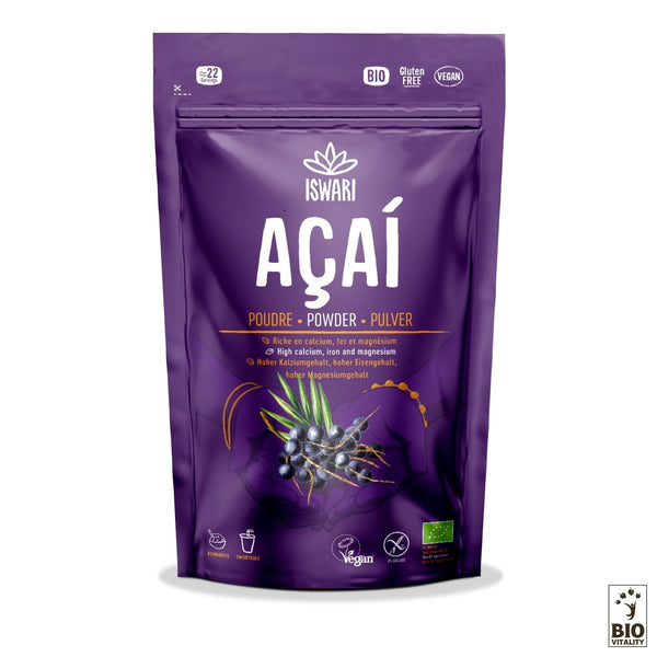 Un sachet violet étiqueté « ISWARI Açaï en Poudre Bio » présente des illustrations éclatantes de baies daçaí, mettant en valeur ses qualités biologiques, végétaliennes et sans gluten. Ce superaliment est riche en antioxydants.