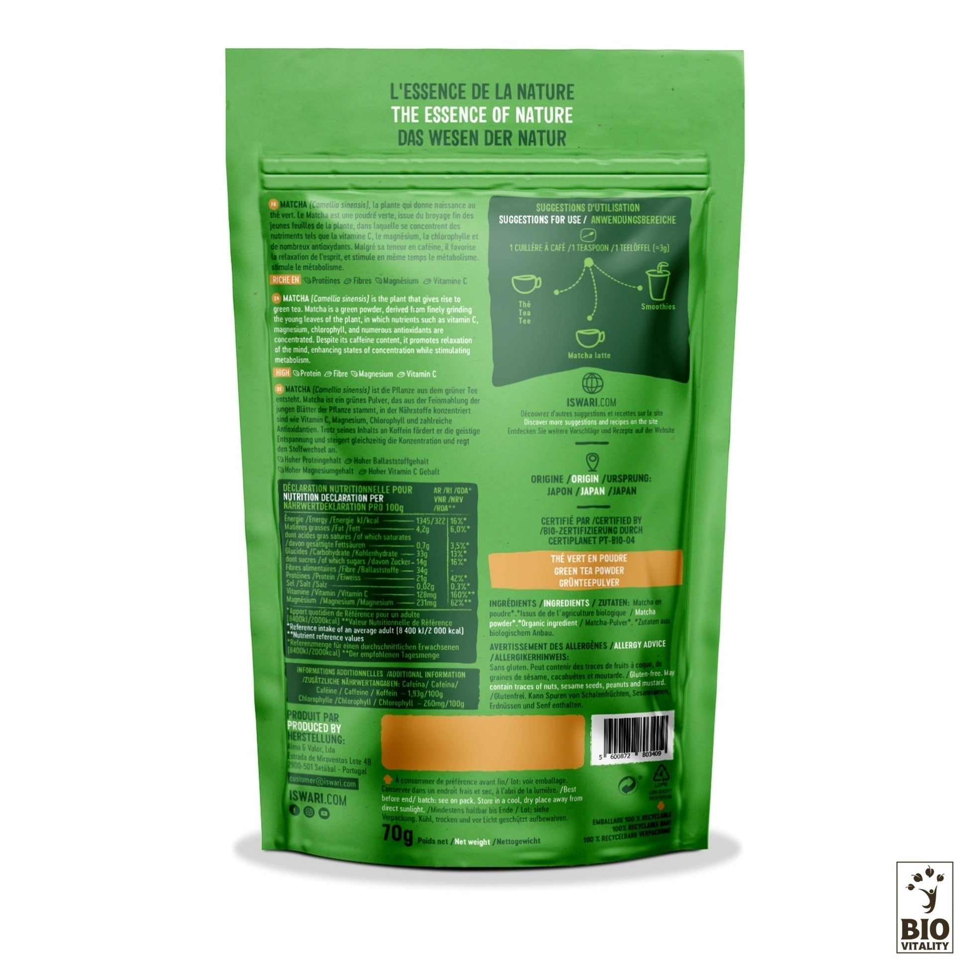 La pochette verte ISWARI met en valeur son Matcha en Poudre Bio, un thé vert japonais de première qualité, riche en antioxydants. Elle comporte des informations nutritionnelles en anglais et en français, des instructions et un symbole de recyclage au dos.