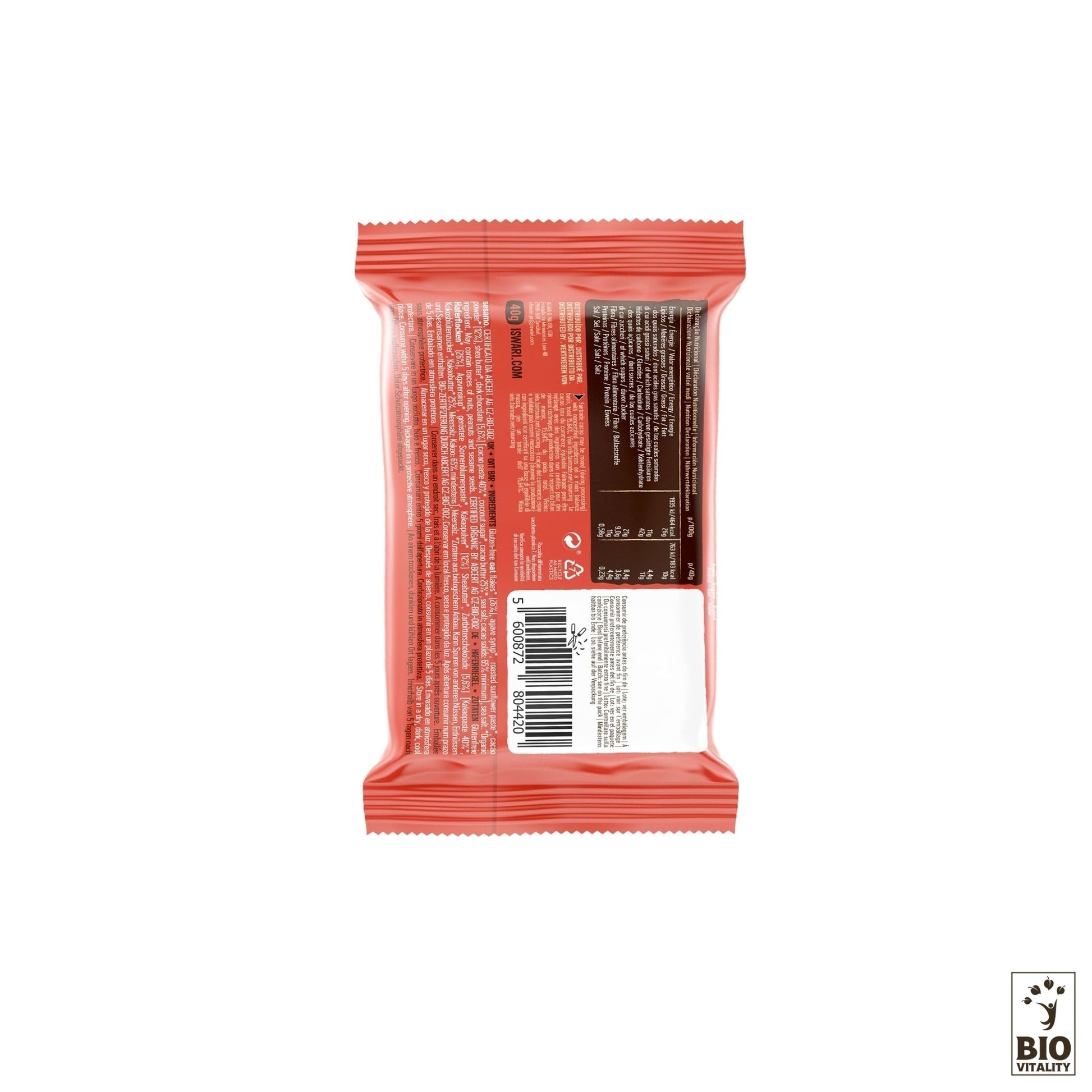La vue arrière présente lemballage rouge de la barre davoine Choco Chip Bio dISWARI - 40 g, avec ses informations nutritionnelles et son code-barres. Idéale comme barre davoine riche en fibres, cette collation répond aux envies de santé.