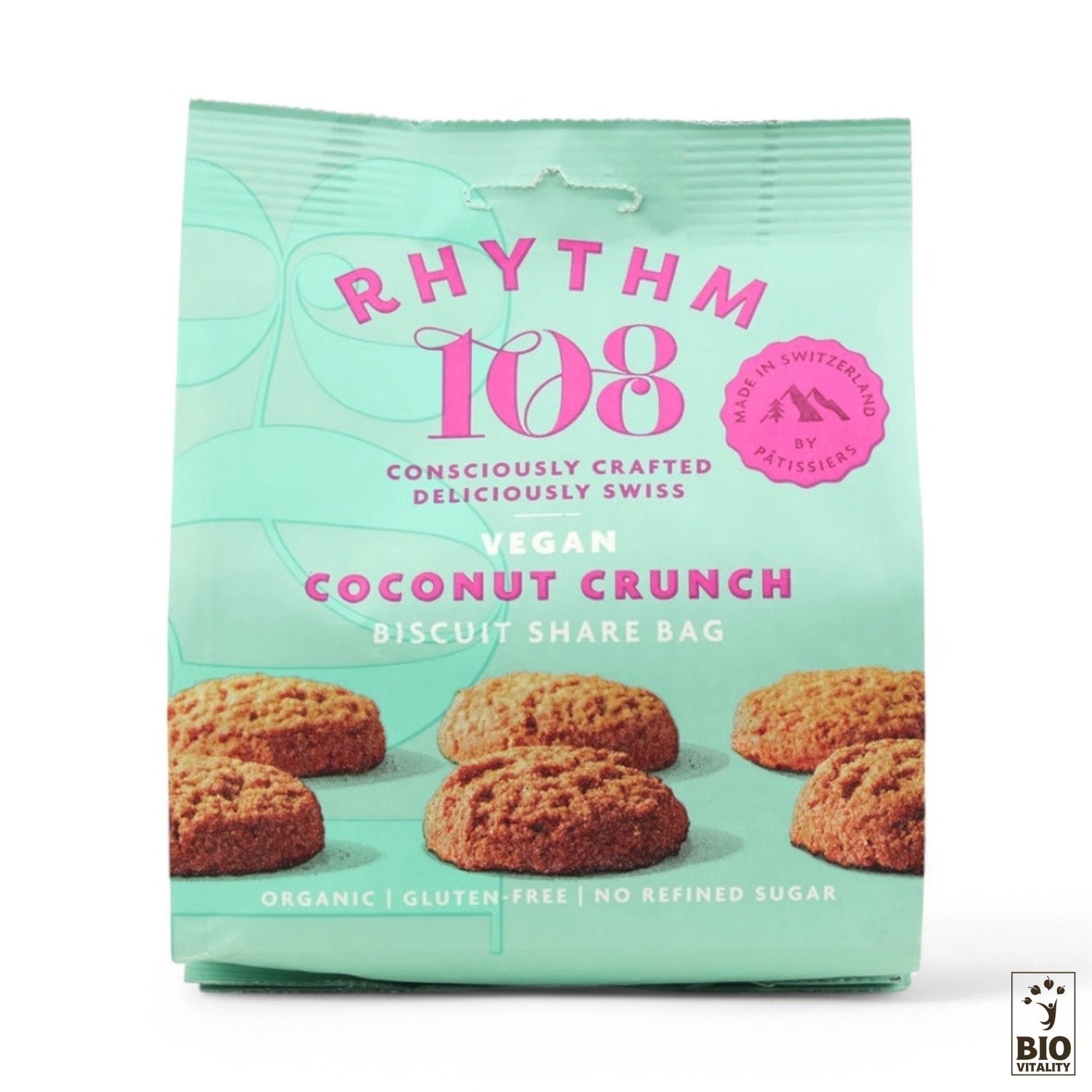 Un paquet de 135 g de Biscuits Croquants Noix de Coco biologiques de Rhythm 108, sans gluten et sans sucre raffiné, dans un emballage bleu sarcelle avec des images de biscuits.